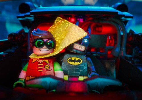 Кто бесплатно посмотрит анимационный фильм "Лего Фильм: Бэтмен"?