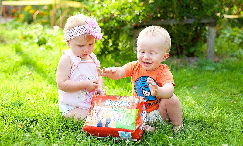 Huggies® Step In для маленьких "ползунков"