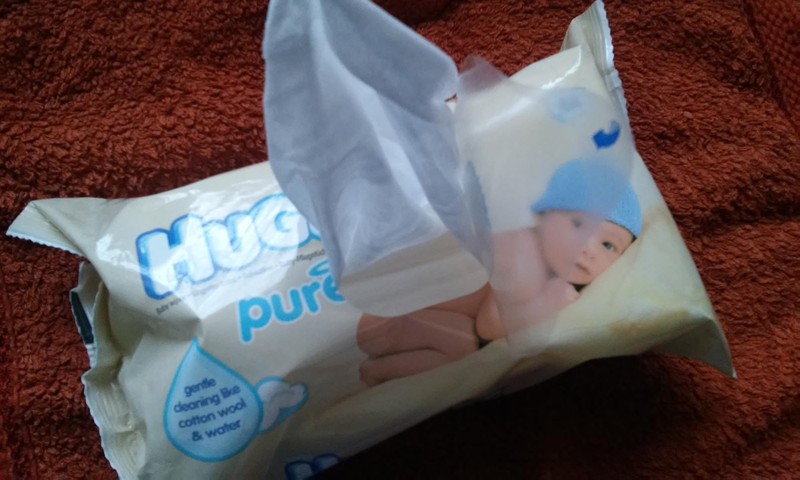 Влажные салфетки Huggies Pure – лучшие не только для новорожденных!
