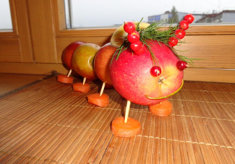 Яблочная гусеница
