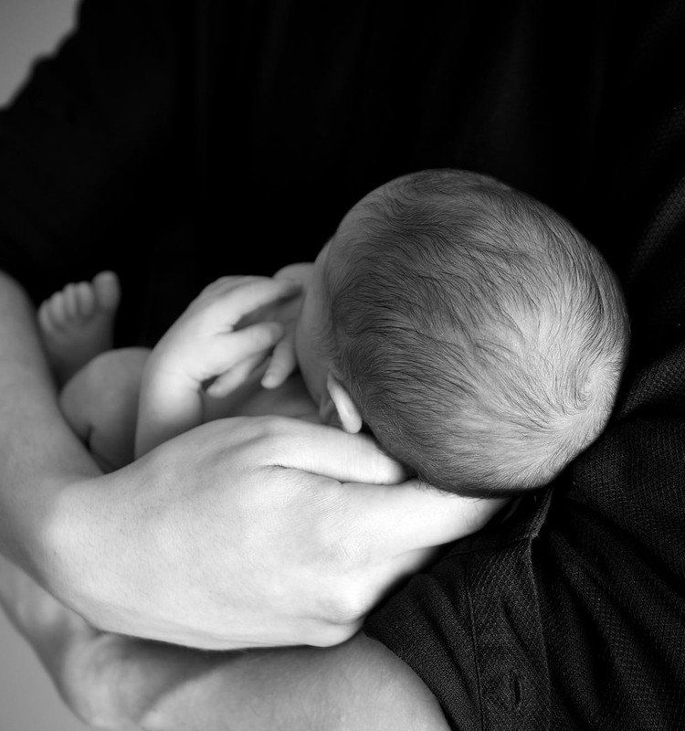 Новорожденный: как дождаться отрыжки у малыша