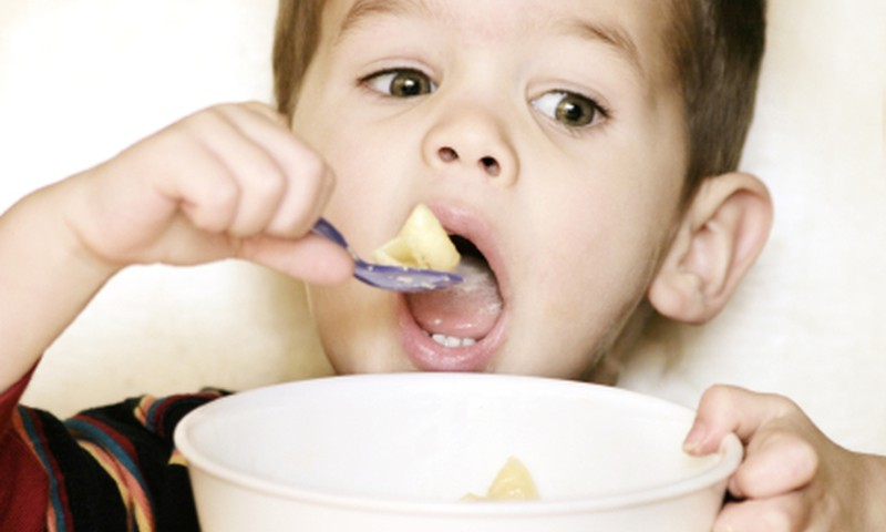 Ребёнок ест правильно - учись у него!