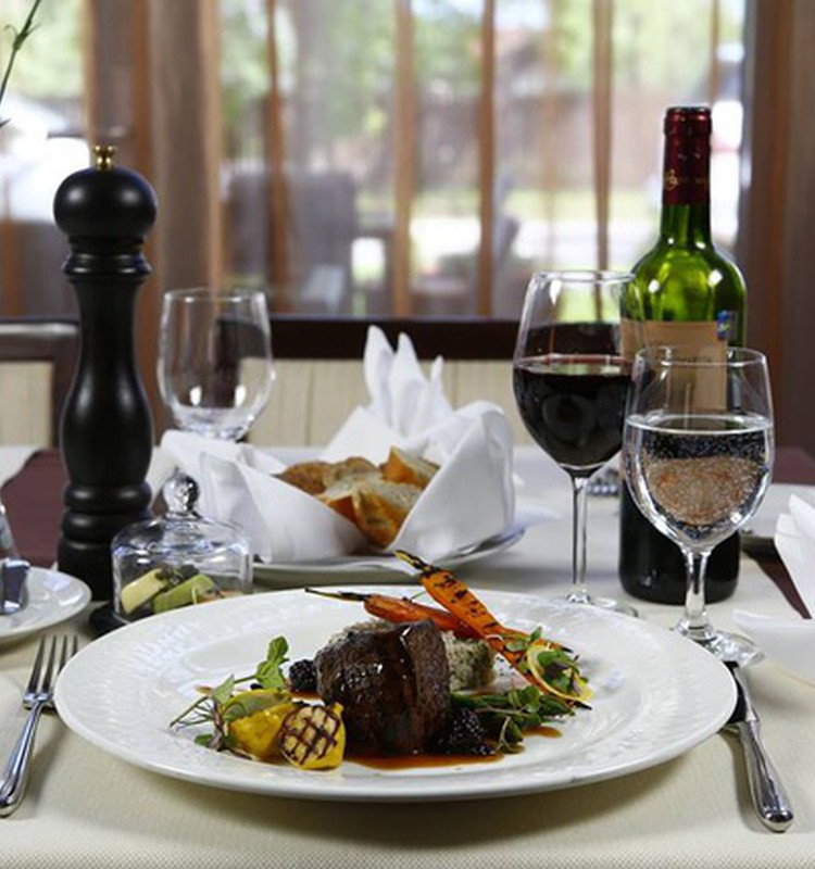 Кто попадёт на бранч в ресторан Garšas frekvencе в гостинице "Segevold"?