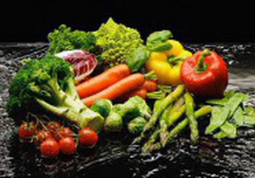 Конкурс рецептов: кто первым получит корзину овощей, а кто - комплект соков?