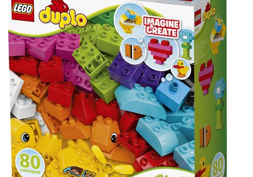 Как развивать малышей разных возрастов с помощью LEGO?