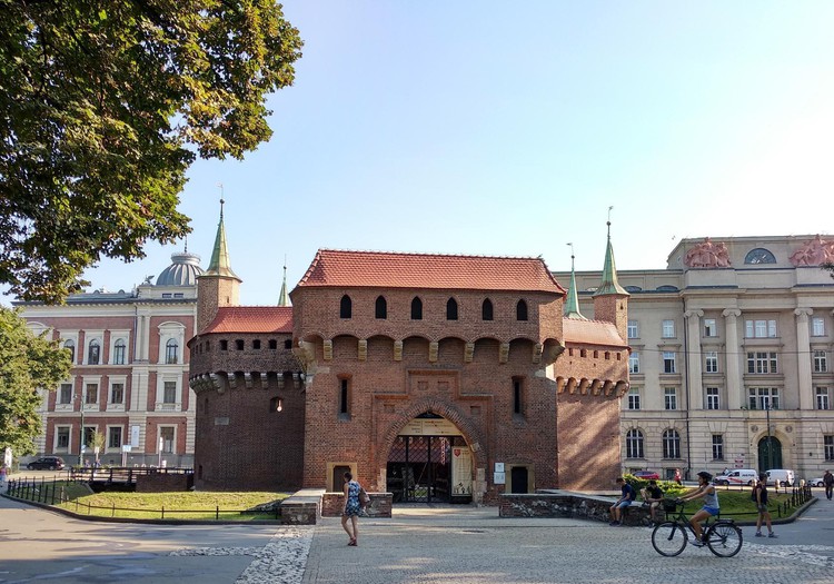 Евротур: Краков - древний центр Польши