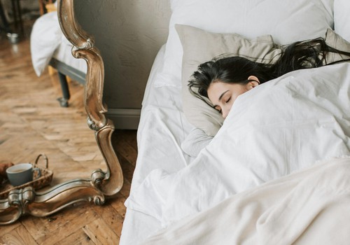 Внутренние часы и давление сна: что это такое и как влияют на качество сна?