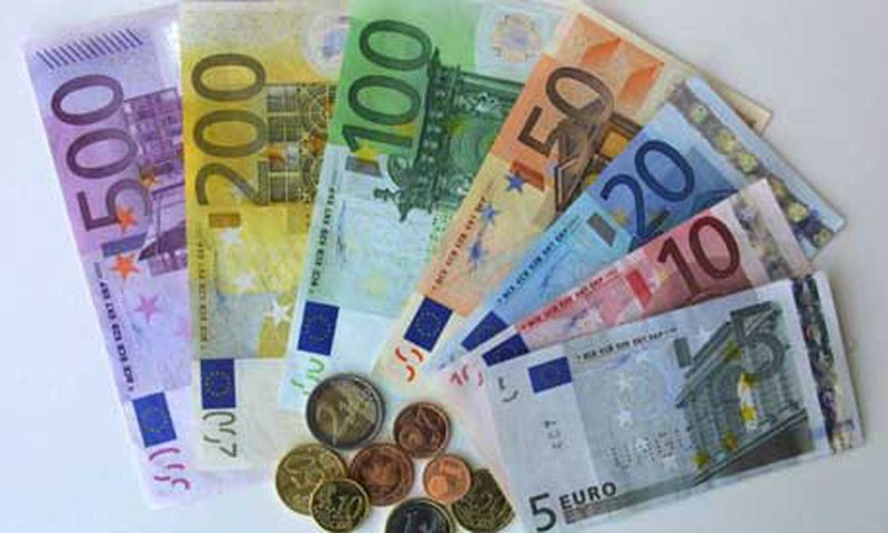 А вы уже привыкли к евро?