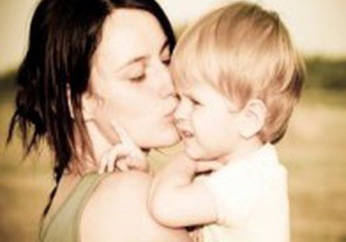 Помощь мамам с маленькими детьми в ситуации социального риска