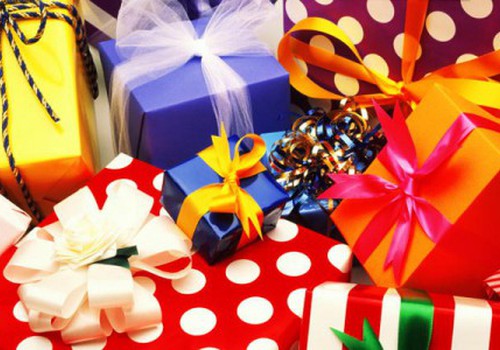 Что вам больше по душе - дарить или получать подарки?