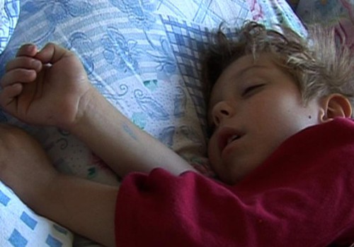 Почему ребенку важно спать днем?