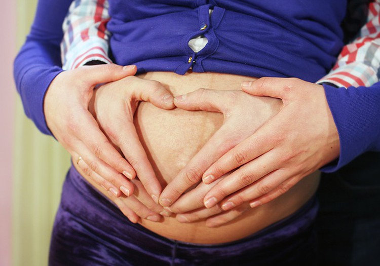 Может ли секс на последних неделях беременности ускорить начало родов