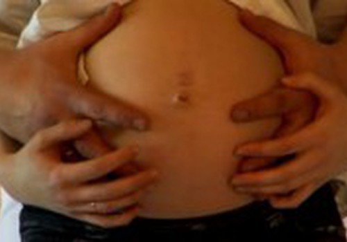 ВИДЕО: Как ухаживать за кожей во время беременности?