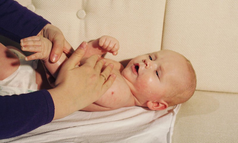 Пульмонолог оценивает советы мамочек при лечении кашля