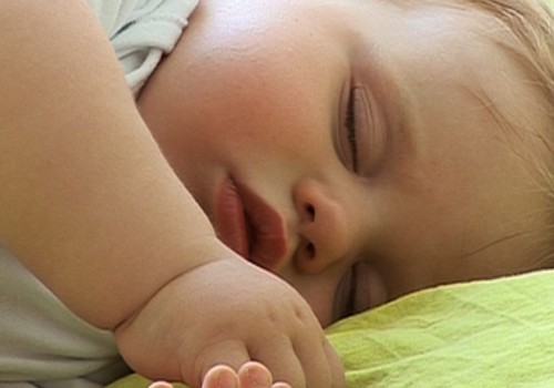 ВИДЕО: ответы специалиста на вопросы о детском сне
