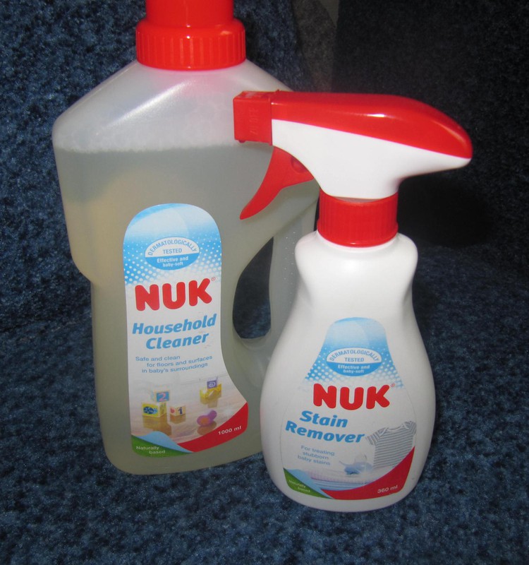 Тестируем средства NUK  для стирки одежды и мытья дома 