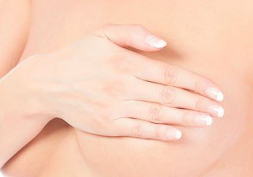 Проблемы с грудью. Обзор кремов и мазей при трещинах