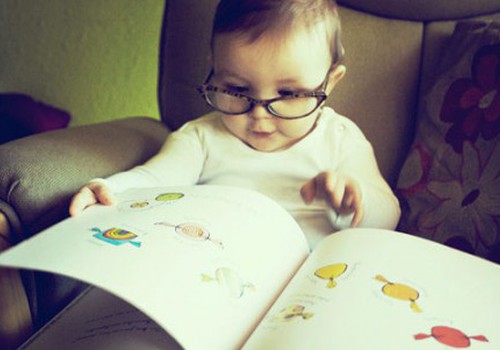Как научить малыша читать?