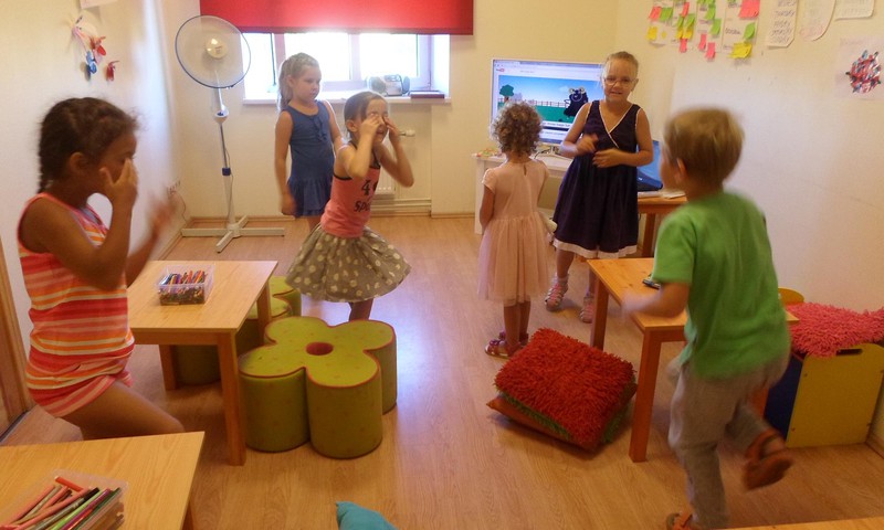 Летний лагерь "English KID" в "Skrivanek Baltic", впечатления Эмиля и мои