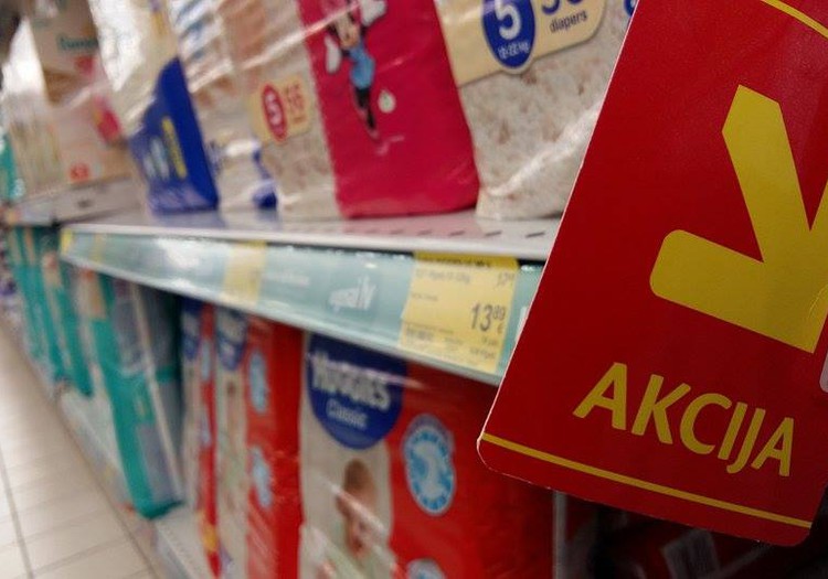 Скидки почти на всю продукцию Huggies в MAXIMA