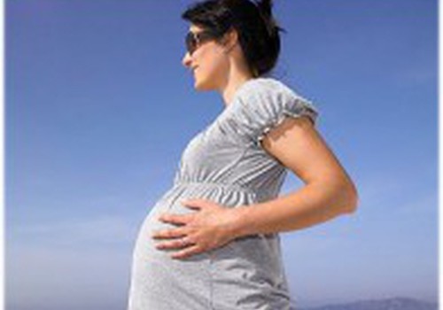 Безопасно ли летать на третьем триместре беременности?