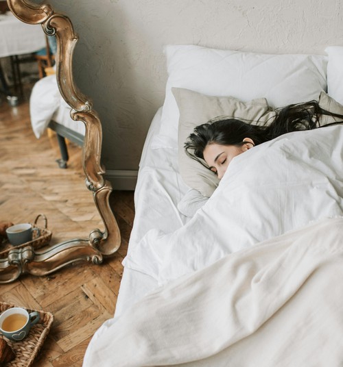 Внутренние часы и давление сна: что это такое и как влияют на качество сна?