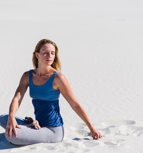 С сентября в Мамином клубе Balance Yoga с преподавателем из Украины!