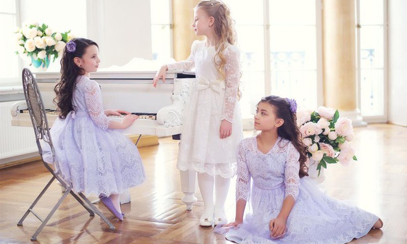 Бренд детской праздничной одежды PEEKABOO FASHION приглашает маленьких принцесс принять участие в КОНКУРСЕ РИСУНКОВ!