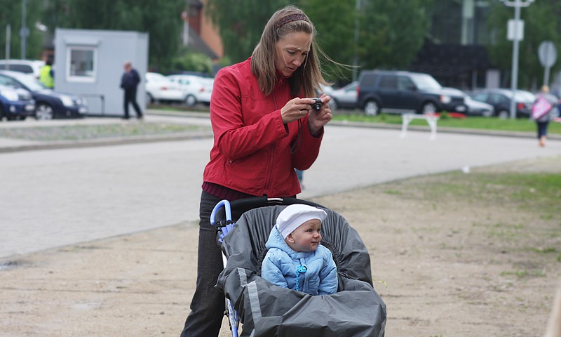 Мамочки, проблема ли сейчас найти хорошую няню?