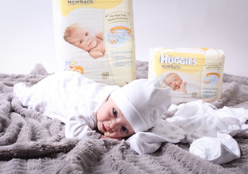 Лотерея Huggies® Newborn: последний розыгрыш одежды PINOKIO!