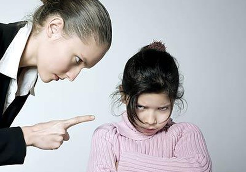 Невоспитанные дети или их родители..... Как реагировать?