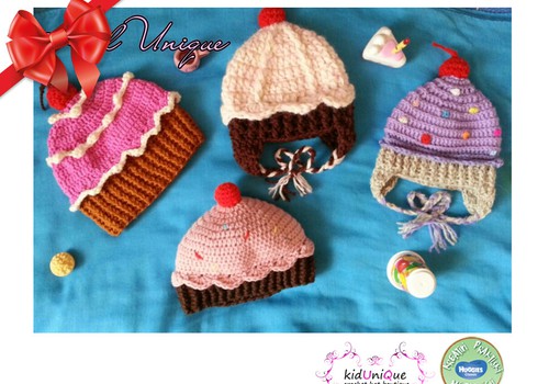Праздничный каталог подарков Huggies®: вязаные шапочки Kiduniuqe
