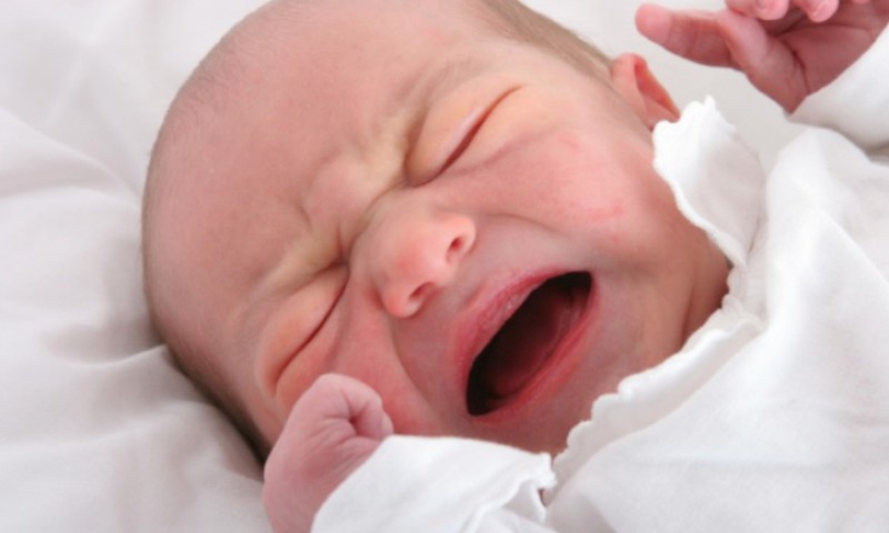 Первые 24 часа: плач новорожденного