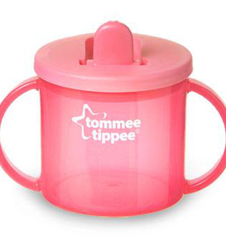 Кружечка для малыша Tommee Tippee Essentials нашла свой дом!