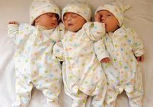 В Риге родились первые в этом году тройняшки