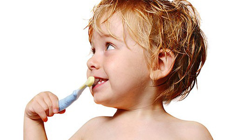 Как выбрать зубную щётку? Отвечает стоматолог Байба Краузе