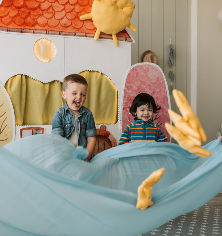 Привет! Мамин клуб открывает двери для новых креативных партнёров!