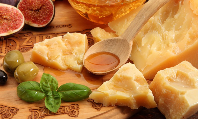 КОНКУРС! Придумывай рецепты с вкусным сыром "Džiugas" и получай его в подарок!