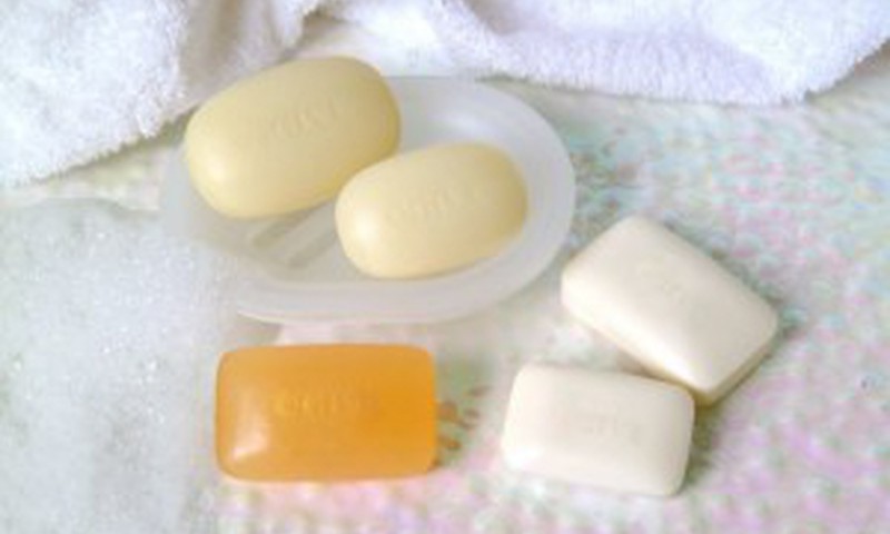 Что Ты выбираешь для ребёнка: твёрдое или жидкое мыло?