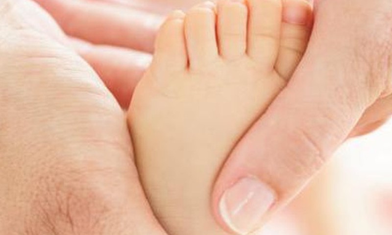 ФОТОобучение: как делать массаж младенцу