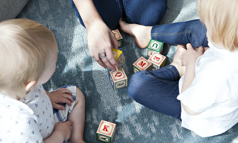 Каким должен быть словарный запас двухлетнего ребёнка?