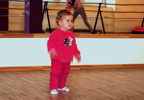 Танцевальная  студия Leona открывает группу для самых маленьких танцоров!