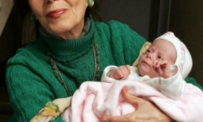 Самая старая мама в мире