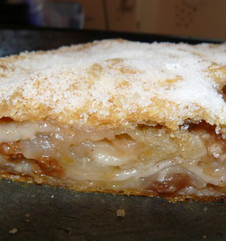 Яблочный штрудель