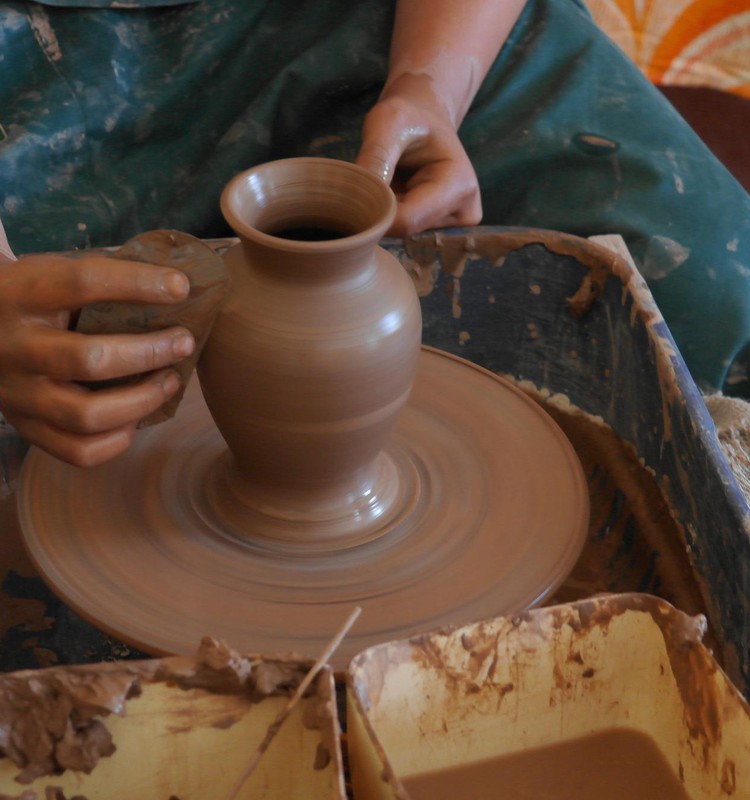 Экскурсия на производство керамики и гончарный мастер класс