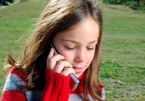 Как родители выбирают телефон для учеников начальной школы 
