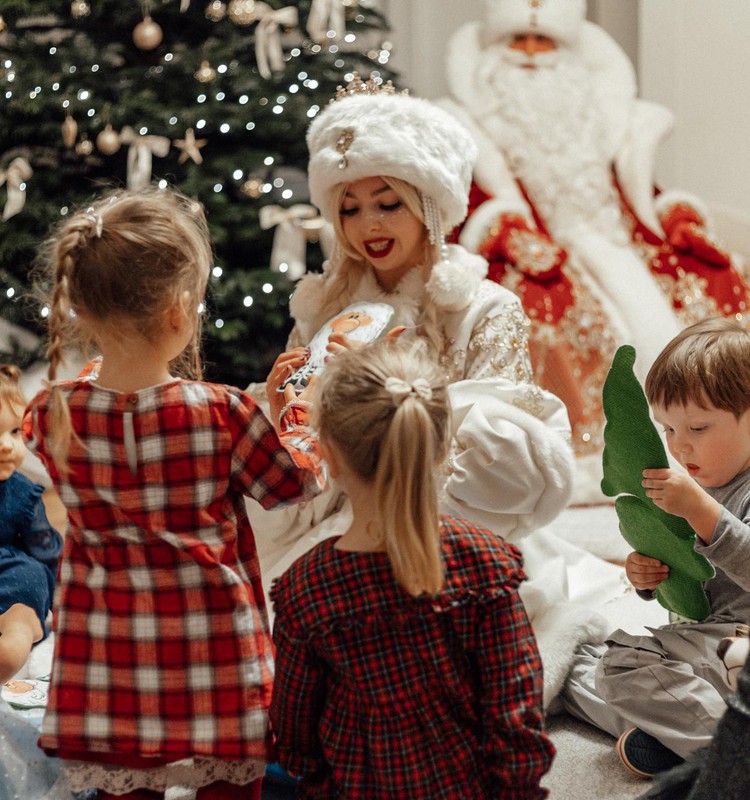 Ёлочки в Мамином клубе: наша искристая фотогалерея