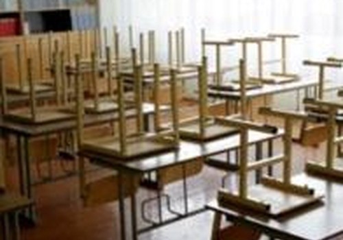 По всей Латвии закроются 52 школы