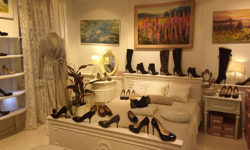 Блог Лены: Мадам Бонбон – необычный салон модной женской обуви
