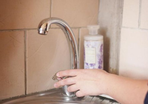 ФОТОинструкция: как правильно мыть руки